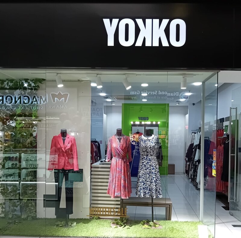 Manager magazin outlet haine dama Esplanada Pantelimon.